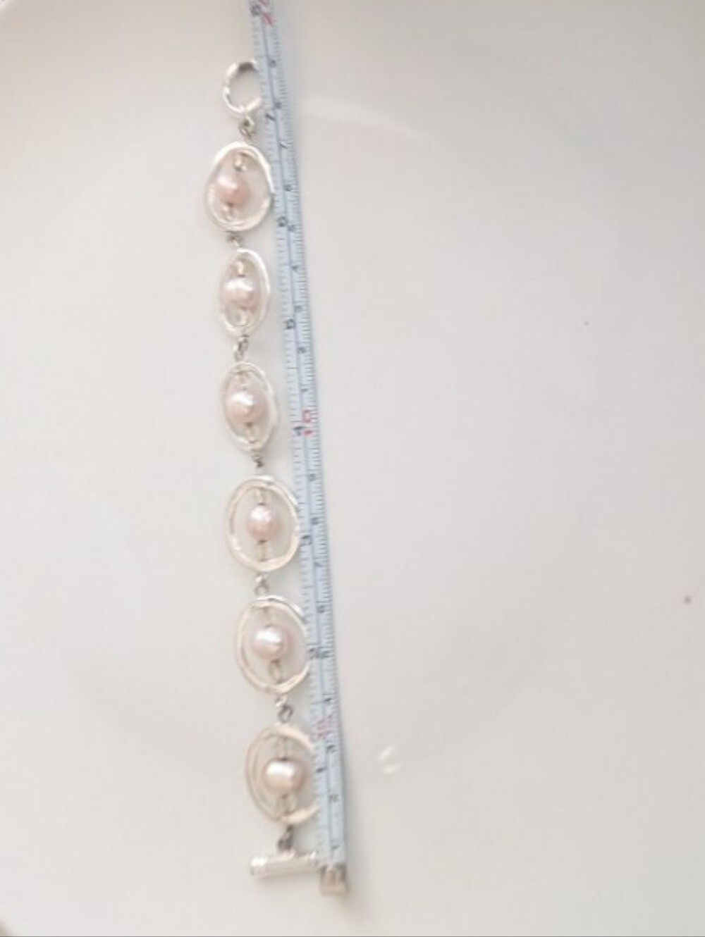 Freshwater Pearl Toggle Bracelet Pearls Encased In Silver Round Rings. - Picture 4 of 9